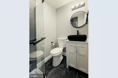 2546 S 9th St, Philadelphia, PA 19148 - Photo 30