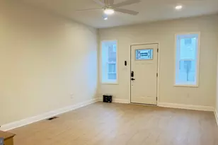 2546 S 9th St, Philadelphia, PA 19148 - Photo 2