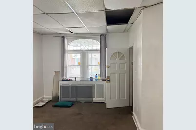 5029 N 10th Street, Philadelphia, PA 19141 - Photo 2