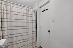 1655 S Bancroft St, Philadelphia, PA 19145 - Photo 8