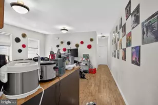 1655 S Bancroft St, Philadelphia, PA 19145 - Photo 2