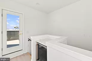 2511 Sepviva St, Philadelphia, PA 19125 - Photo 34