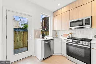 2511 Sepviva St, Philadelphia, PA 19125 - Photo 8