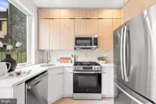 2511 Sepviva St, Philadelphia, PA 19125 - Photo 10