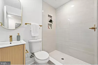 2511 Sepviva Street, Philadelphia, PA 19125 - Photo 16