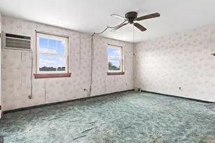 10228 W Keswick Rd, Philadelphia, PA 19114 - Photo 20