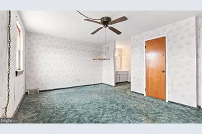 10228 W Keswick Road, Philadelphia, PA 19114 - Photo 18