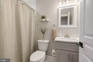 1746 Waterloo St, Philadelphia, PA 19122 - Photo 30