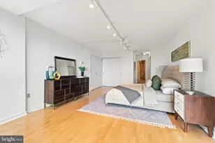 233 S 6th St, Philadelphia, PA 19106 - Photo 30