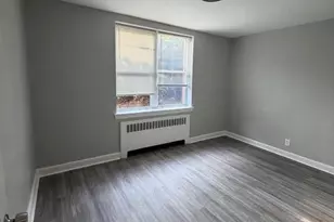 1309 W Rockland St, Philadelphia, PA 19141 - Photo 2