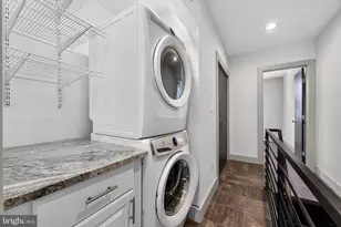 2116 S Beechwood St, Philadelphia, PA 19145 - Photo 12