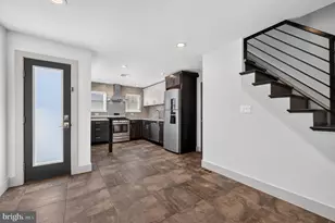 2116 S Beechwood St, Philadelphia, PA 19145 - Photo 4