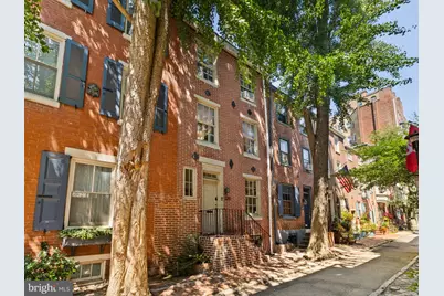320 S Iseminger Street, Philadelphia, PA 19107 - Photo 2