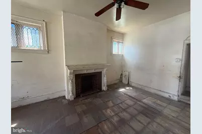 1318 W Allegheny Avenue, Philadelphia, PA 19132 - Photo 2