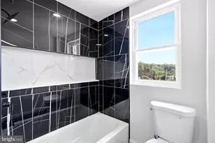 5919 N Hutchinson St, Philadelphia, PA 19141 - Photo 28