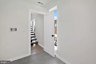 616 Brenna Walk, Philadelphia, PA 19123 - Photo 24