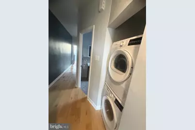 975 N Lawrence Street #C, Philadelphia, PA 19123 - Photo 6