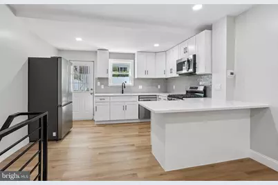 1534 S Woodstock Street, Philadelphia, PA 19146 - Photo 10