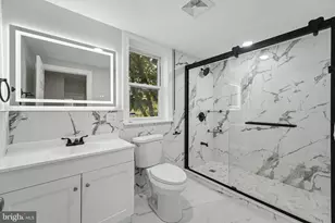 1534 S Woodstock St, Philadelphia, PA 19146 - Photo 14