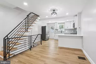 1534 S Woodstock St, Philadelphia, PA 19146 - Photo 8