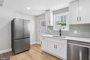 1534 S Woodstock St, Philadelphia, PA 19146 - Photo 12