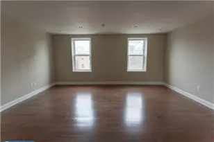 2009 Spring Garden St, Philadelphia, PA 19130 - Photo 4