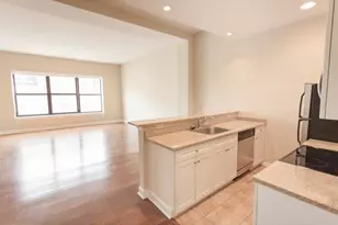 2009 Spring Garden St, Philadelphia, PA 19130 - Photo 6