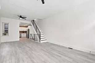 2428 E Huntingdon St, Philadelphia, PA 19125 - Photo 8