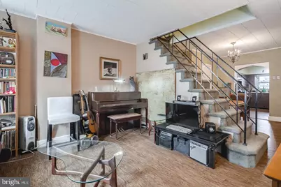 2231 S Clarion Street, Philadelphia, PA 19148 - Photo 2
