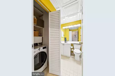 315 New Street #517, Philadelphia, PA 19106 - Photo 20