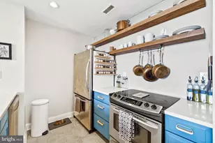 315 New St, Philadelphia, PA 19106 - Photo 12