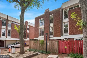 43 University Mews, Philadelphia, PA 19104 - Photo 2