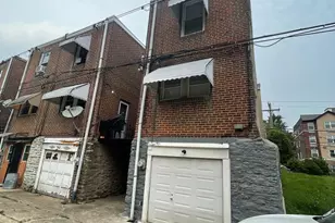 5730 Kemble Ave, Philadelphia, PA 19141 - Photo 16