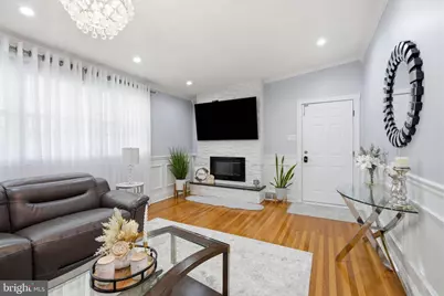 9876 Wistaria Street, Philadelphia, PA 19115 - Photo 4