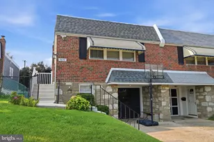 9876 Wistaria St, Philadelphia, PA 19115 - Photo 2