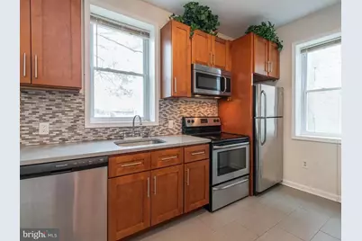 1613 W Diamond Street, Philadelphia, PA 19121 - Photo 4