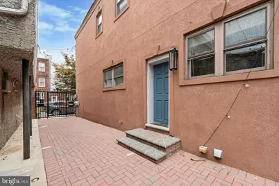 733 Carpenter Street #FRONT, Philadelphia, PA 19147 - Photo 2