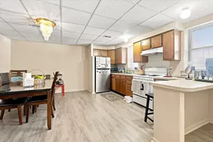 838 N Woodstock St, Philadelphia, PA 19130 - Photo 14