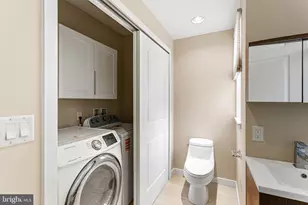 2245 S Hicks St, Philadelphia, PA 19145 - Photo 10