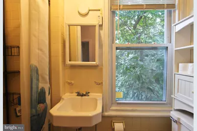 102 E Mount Airy Avenue #2R, Philadelphia, PA 19119 - Photo 28