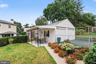 368 Flamingo St, Philadelphia, PA 19128 - Photo 24