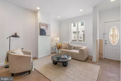 2132 S Chadwick Street, Philadelphia, PA 19145 - Photo 4