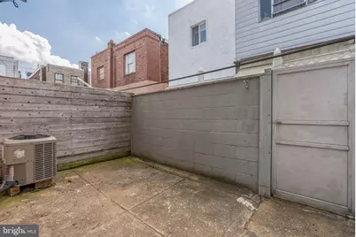 2132 S Chadwick Street, Philadelphia, PA 19145 - Photo 12