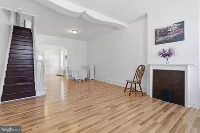 56 E Seymour Street, Philadelphia, PA 19144 - Photo 2