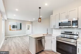 2729 W Glenwood Ave, Philadelphia, PA 19121 - Photo 1