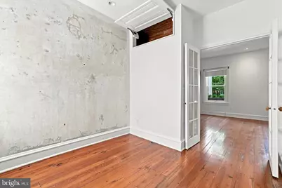 889 N 25th Street, Philadelphia, PA 19130 - Photo 24