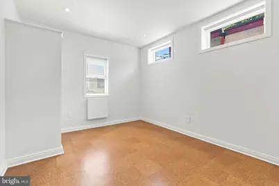 889 N 25th Street, Philadelphia, PA 19130 - Photo 30