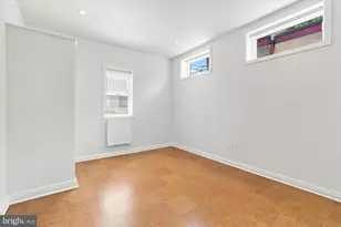 889 N 25th St, Philadelphia, PA 19130 - Photo 30