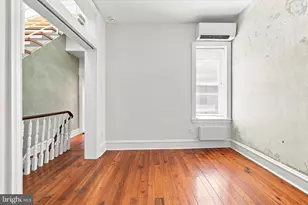 889 N 25th St, Philadelphia, PA 19130 - Photo 22