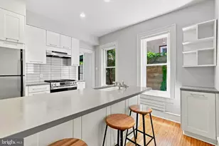 889 N 25th St, Philadelphia, PA 19130 - Photo 10